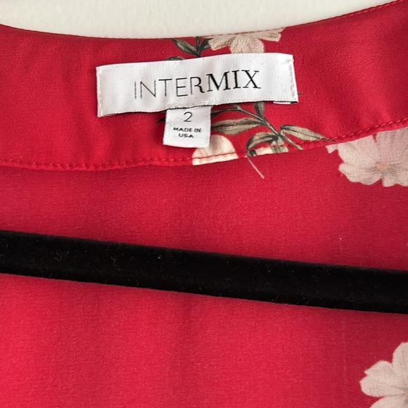 Red Intermix Crop Top - Picture 2 of 3